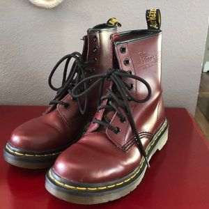 1460 Smooth Cherry Red Dr Martins